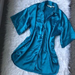 Vintage Victoria’s Secret Gold Label Sleep Shirt